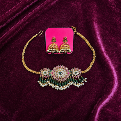 MARAGATHA MULLAI CHOKER SET