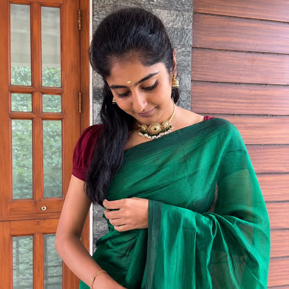 MARAGATHA MULLAI CHOKER SET